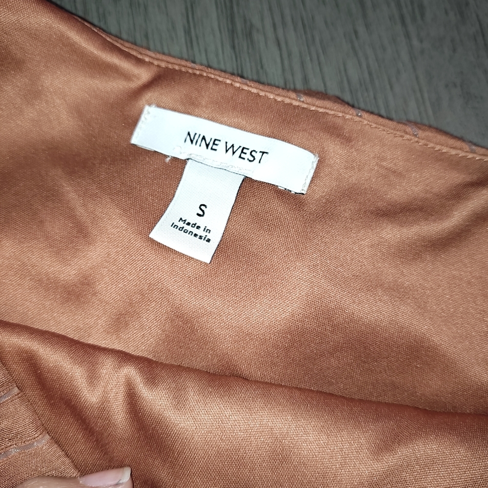 Nine West one-shoulder ruffle blouse in a rustic brown color-sheer stripes Small - Picture 3 of 6